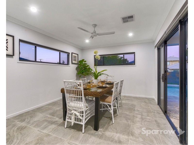 10 Keats Street, Cannon Hill QLD 4170