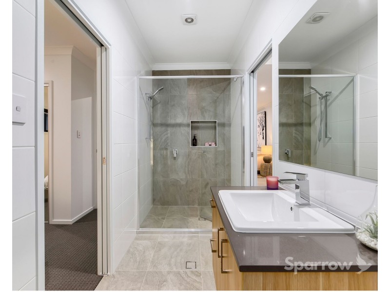 10 Keats Street, Cannon Hill QLD 4170