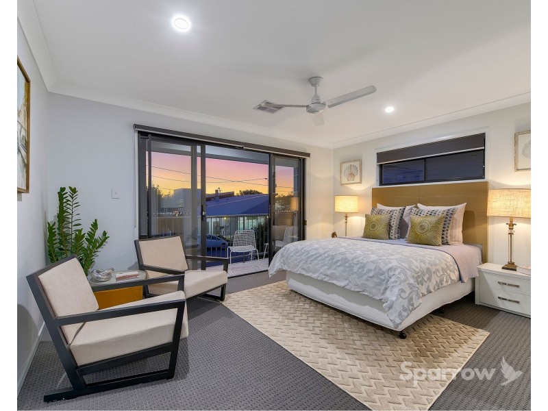 10 Keats Street, Cannon Hill QLD 4170