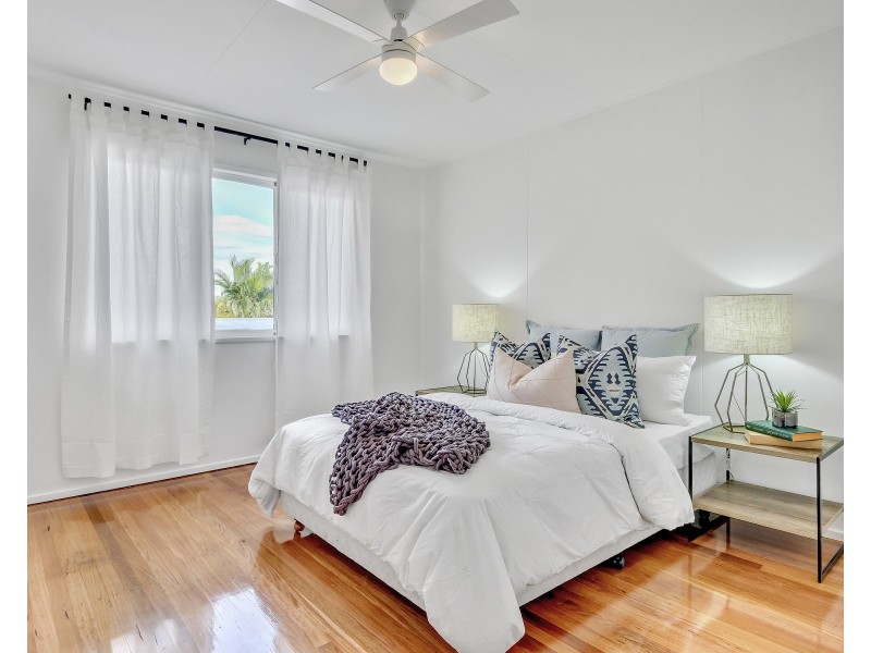 26 Trumpy Street, Silkstone QLD 4304