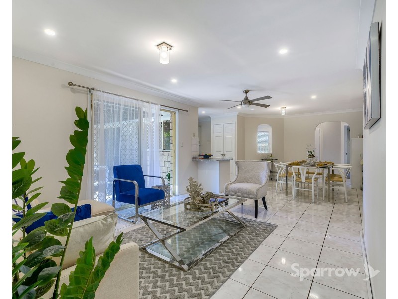 18 Paddington Crescent, Stretton QLD 4116