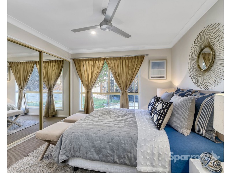 18 Paddington Crescent, Stretton QLD 4116