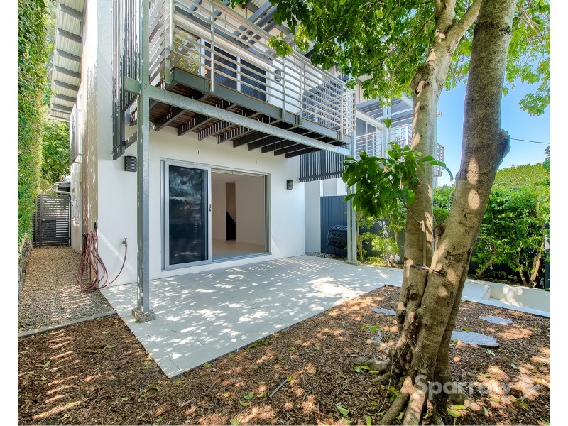 1/77 Douglas Street, Greenslopes QLD 4120