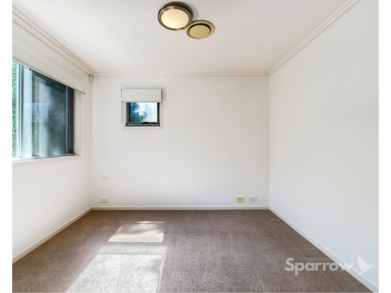 1/77 Douglas Street, Greenslopes QLD 4120