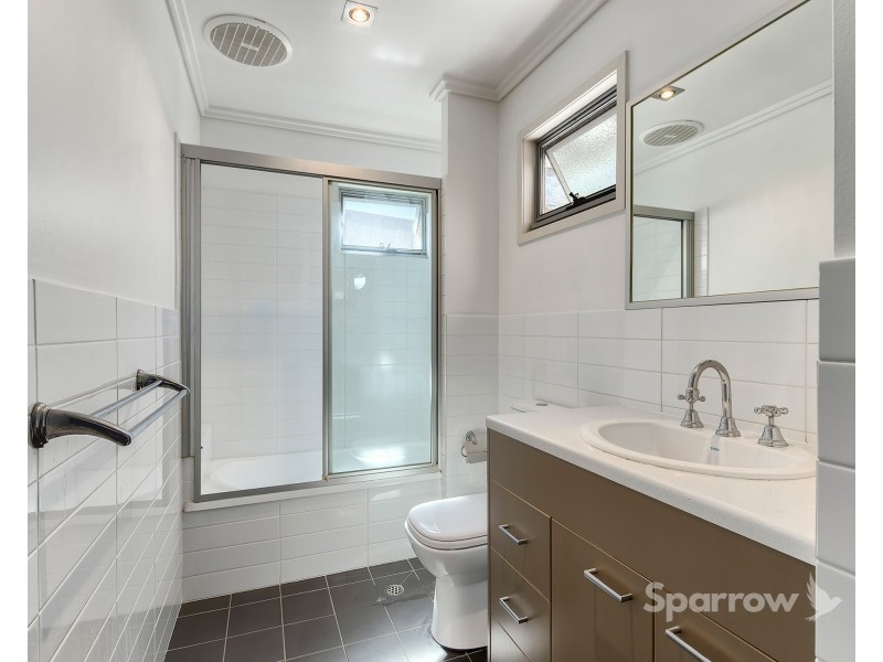 1/77 Douglas Street, Greenslopes QLD 4120