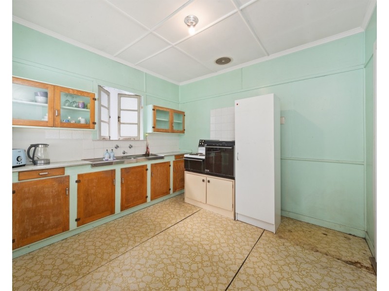 27 Dyne Street, Red Hill QLD 4059