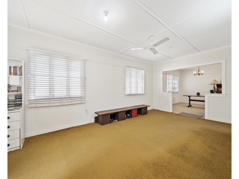 27 Dyne Street, Red Hill QLD 4059