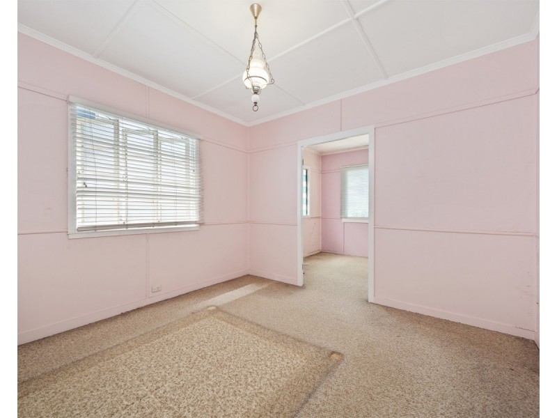 27 Dyne Street, Red Hill QLD 4059