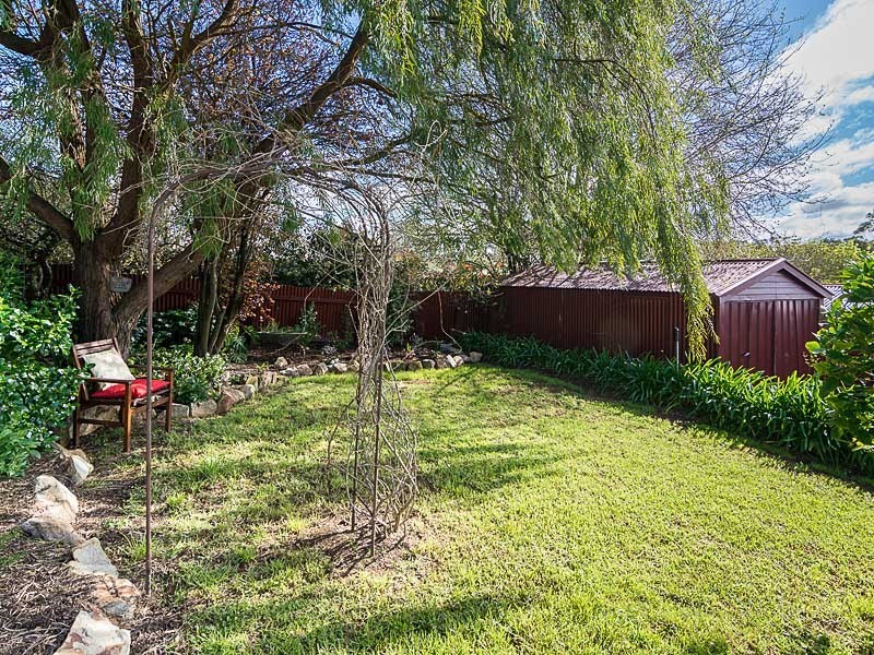 8 Hill Street, Mount Barker SA 5251