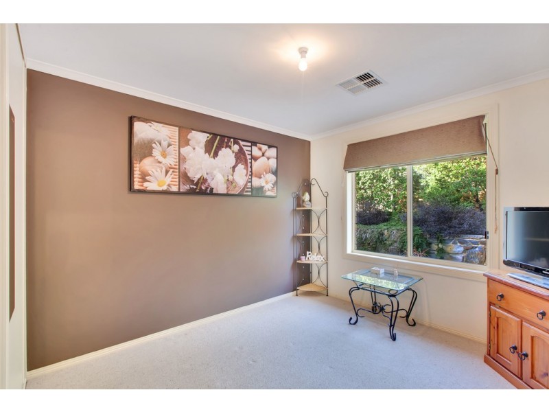 18 Pontiac Road, Mount Barker SA 5251