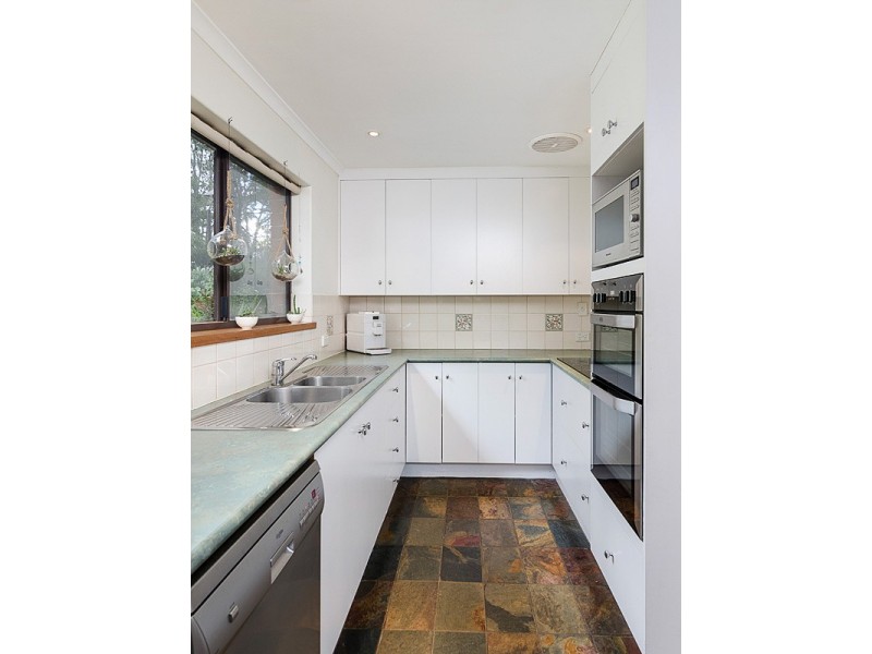 4 Pochin Street, Macclesfield SA 5153
