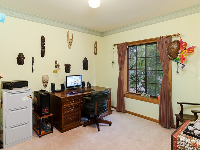 4 Pochin Street, Macclesfield SA 5153