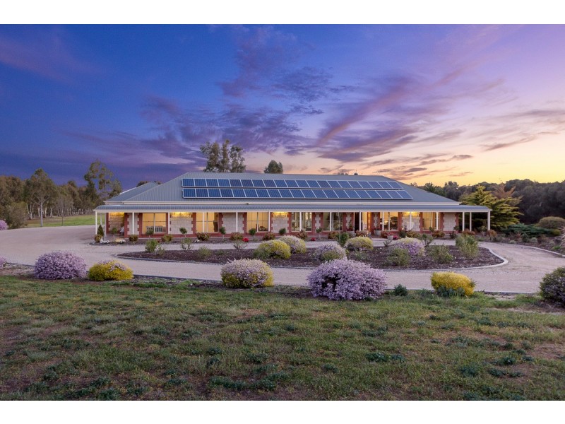 29 Trainers Way, Strathalbyn SA 5255