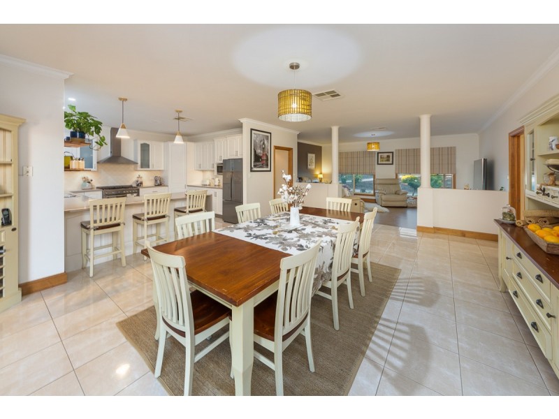 29 Trainers Way, Strathalbyn SA 5255