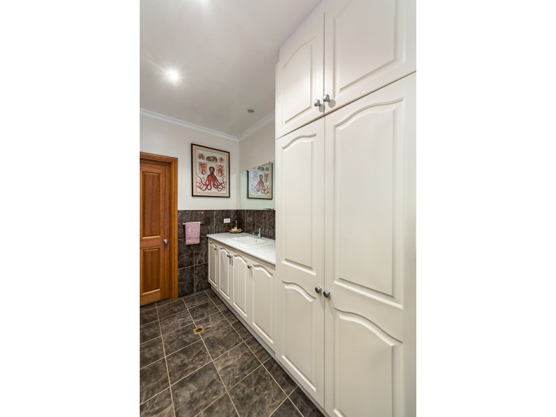 29 Trainers Way, Strathalbyn SA 5255