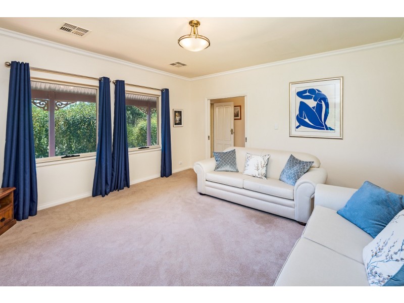 22 Burnbank Way, Mount Barker SA 5251