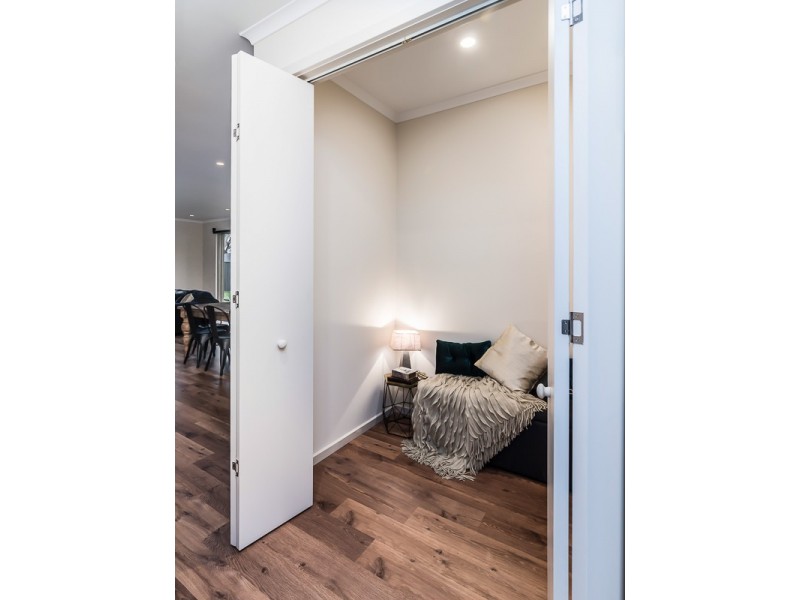 10 Cleland Street, Mount Barker SA 5251