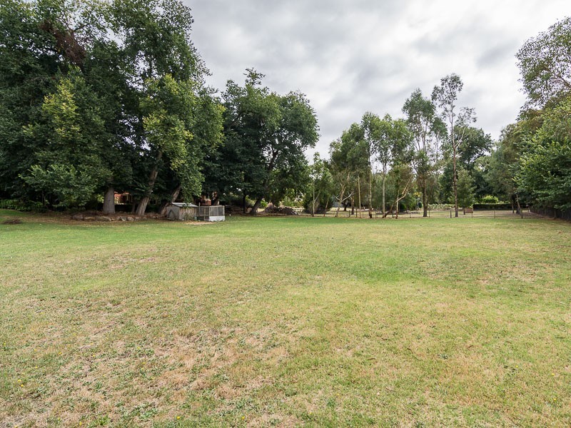 15 Compson Road, Blakiston SA 5250