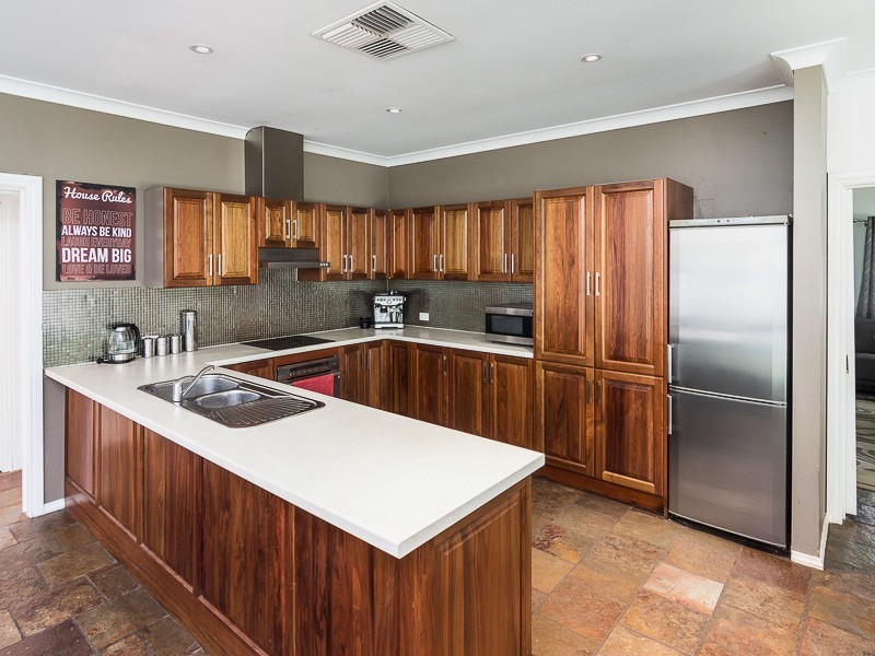 15 Compson Road, Blakiston SA 5250