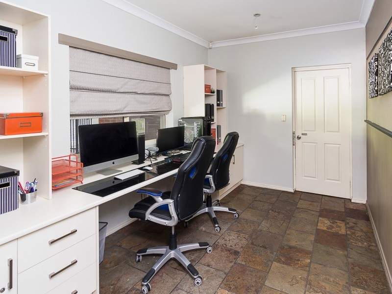 15 Compson Road, Blakiston SA 5250