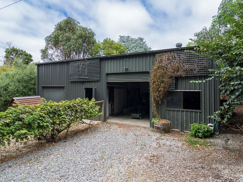 15 Compson Road, Blakiston SA 5250