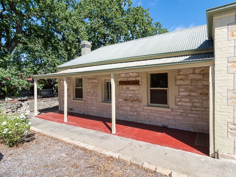 Cnr Stephen St and Druids Ave, Mount Barker SA 5251