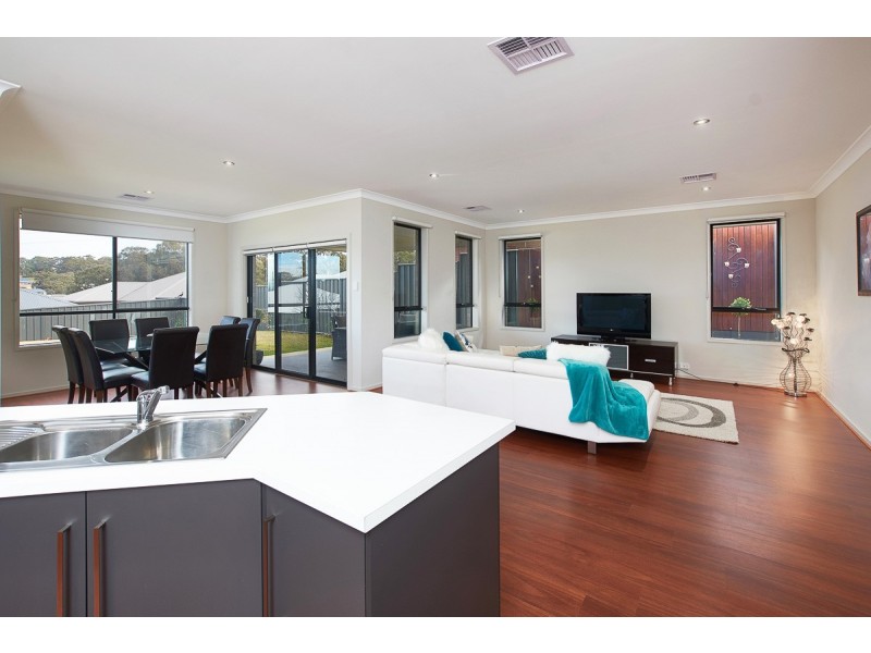 21 Bluestone Drive, Mount Barker SA 5251