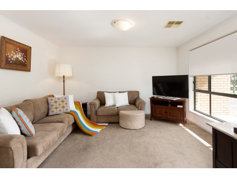 35 Hurling Drive, Mount Barker SA 5251