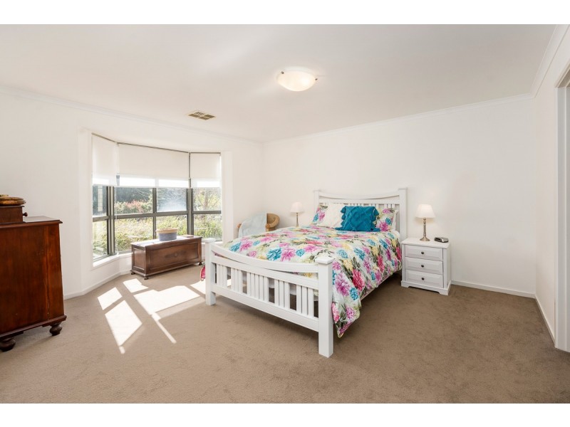 35 Hurling Drive, Mount Barker SA 5251