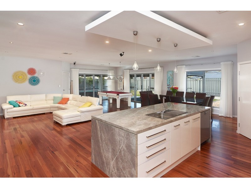 12 Lloyd Crescent, Littlehampton SA 5250
