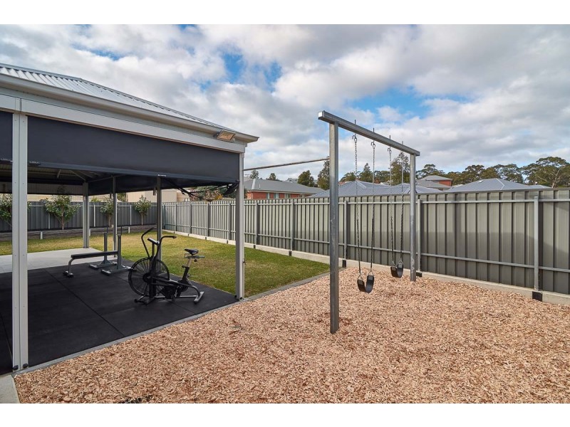 12 Lloyd Crescent, Littlehampton SA 5250