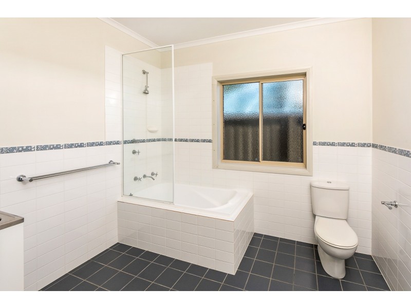 1B Collins Street, Mount Barker SA 5251