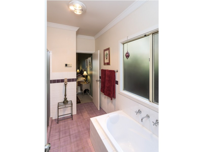 19 Pioneer Avenue, Lobethal SA 5241