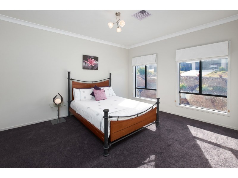 21 Bluestone Drive, Mount Barker SA 5251