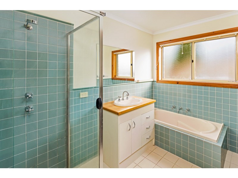 36 Fletcher Road, Mount Barker SA 5251