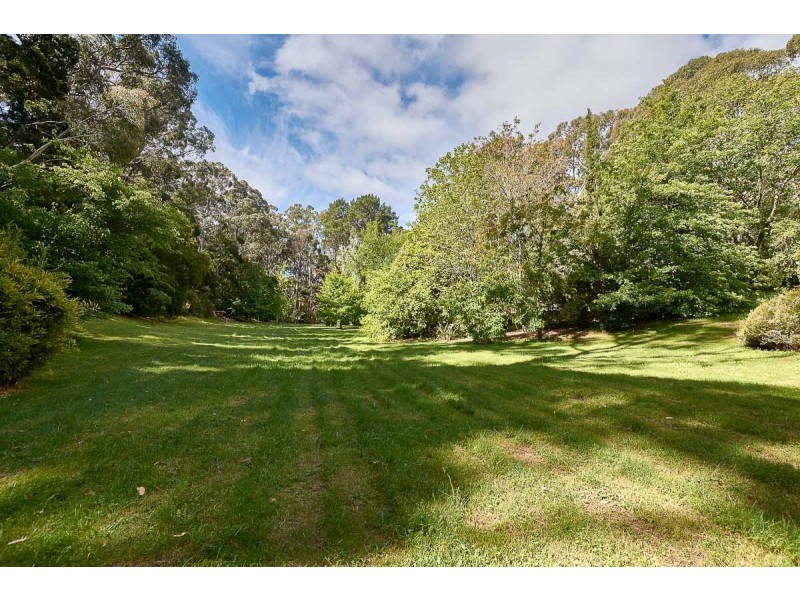 15 Mi Mi Road, Mylor SA 5153