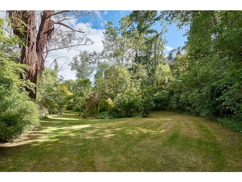 15 Mi Mi Road, Mylor SA 5153