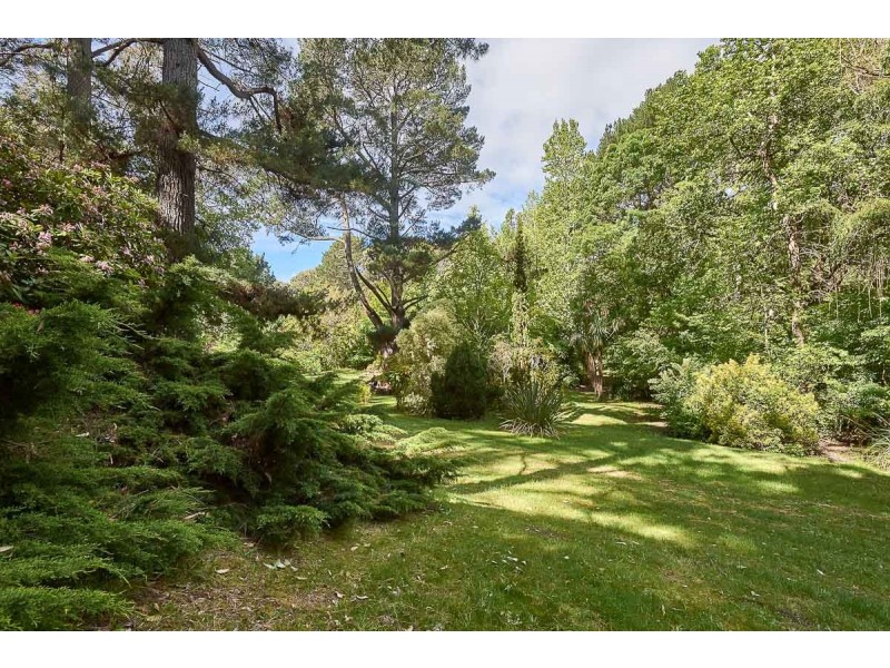 15 Mi Mi Road, Mylor SA 5153