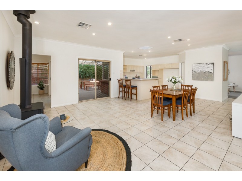 34 St James Drive, Littlehampton SA 5250