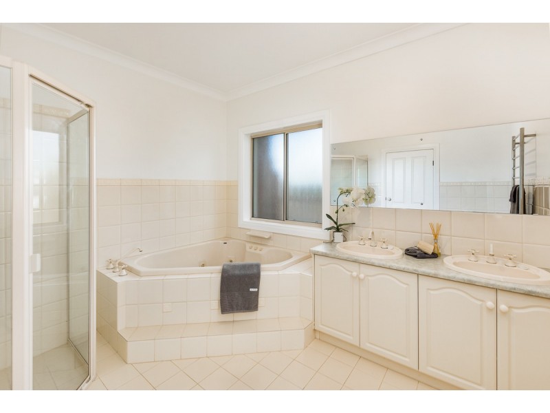 34 St James Drive, Littlehampton SA 5250