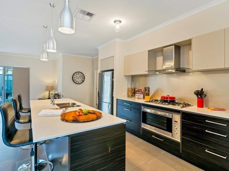 15 Tilly Street, Mount Barker SA 5251