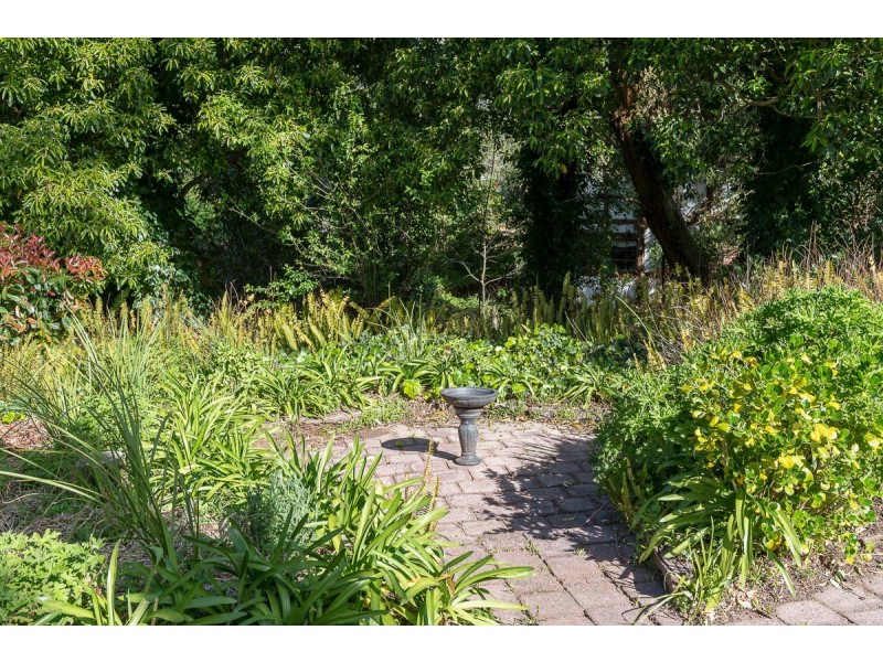 33 First Avenue, Bridgewater SA 5155