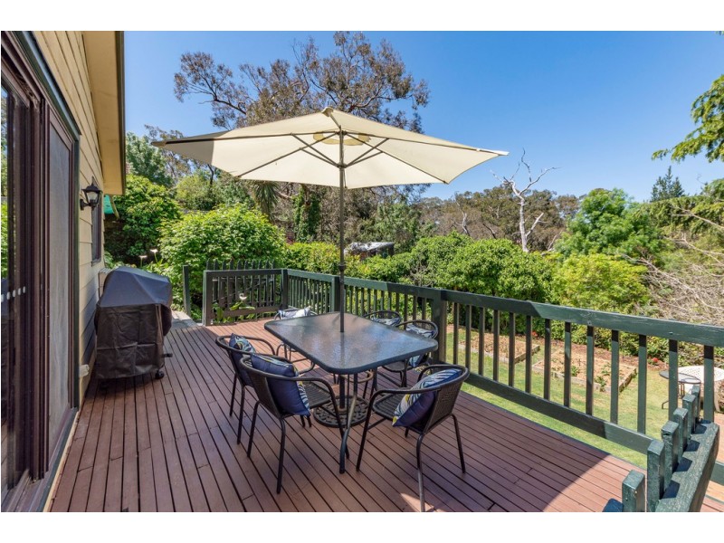 25 Oak Avenue, Bridgewater SA 5155