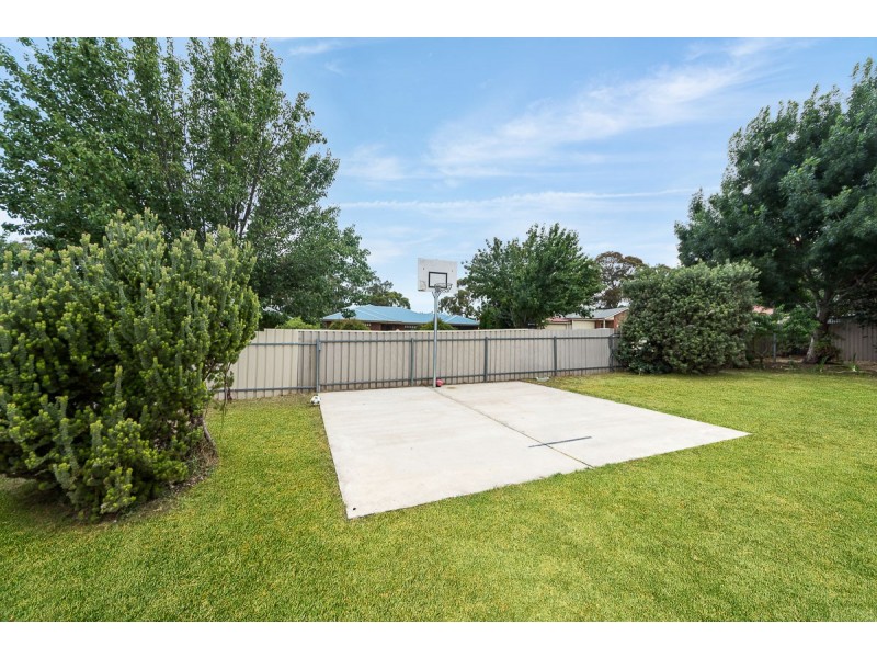 12 Mitton Court, Mount Barker SA 5251