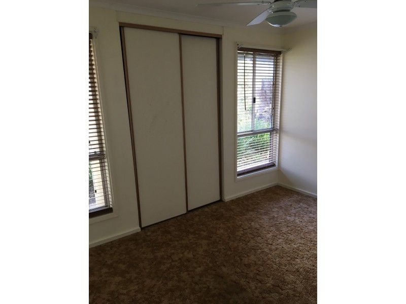 27 Victoria Road, Mount Barker SA 5251