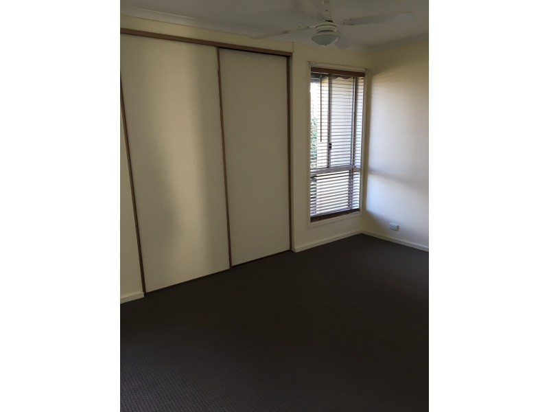 27 Victoria Road, Mount Barker SA 5251