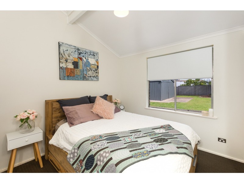 6 Uplands Street, Mount Barker SA 5251