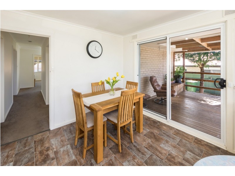 4 Columbia Street, Mount Barker SA 5251