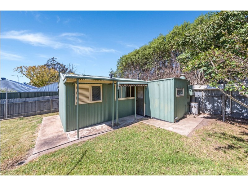 4 Columbia Street, Mount Barker SA 5251