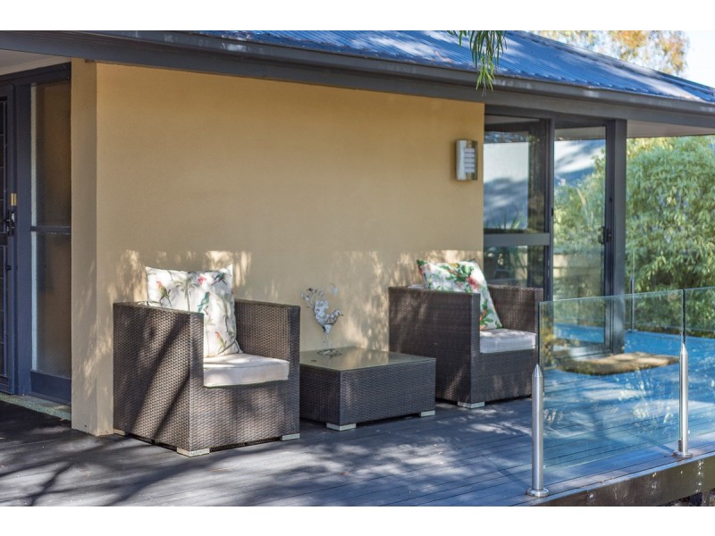 27 Oak Avenue, Bridgewater SA 5155